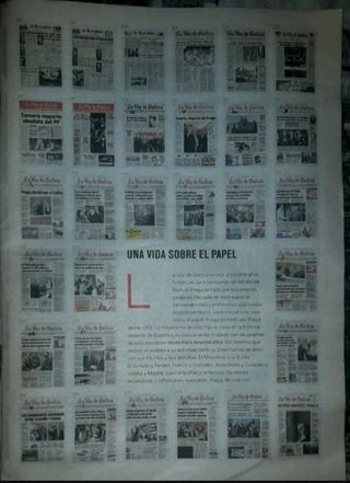 Bufandas y Revista "Fraga, de viva voz"