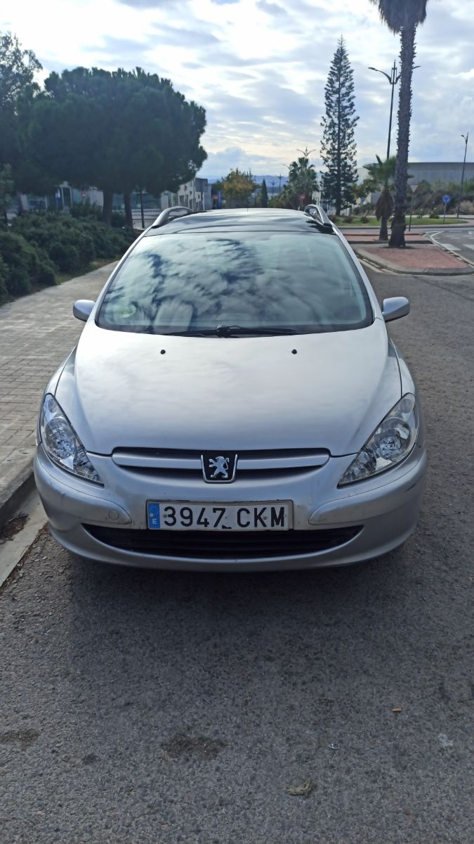Peugeot 307 de 2003. - foto 1