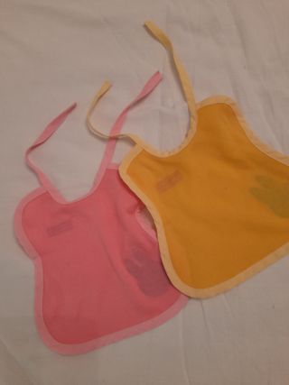 Baberos Mimitos  , los dos por 5€