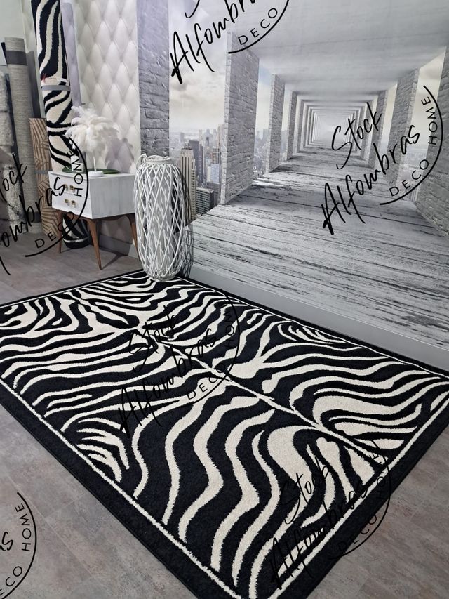 ALFOMBRA MODELO CEBRA 