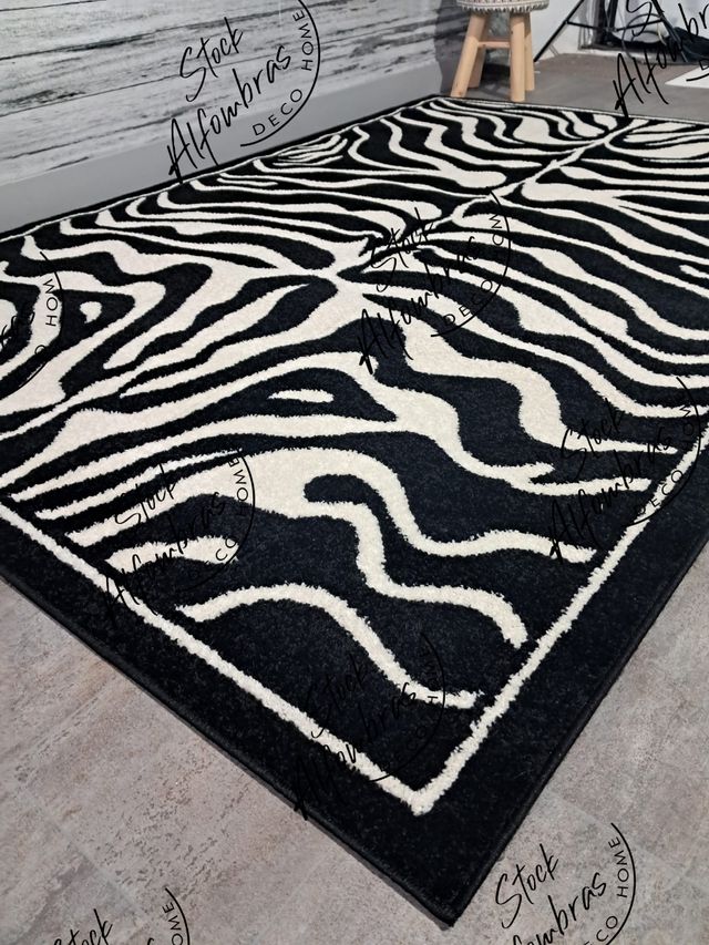 ALFOMBRA MODELO CEBRA 