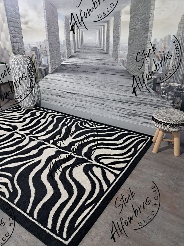 ALFOMBRA MODELO CEBRA 