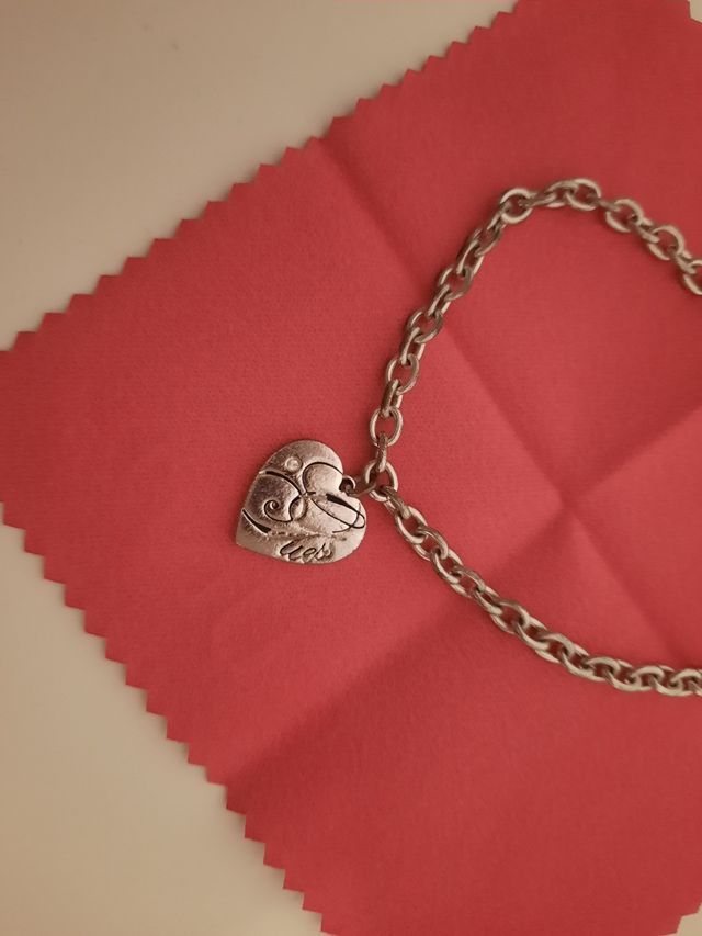Pulsera corazón y joyero Guess