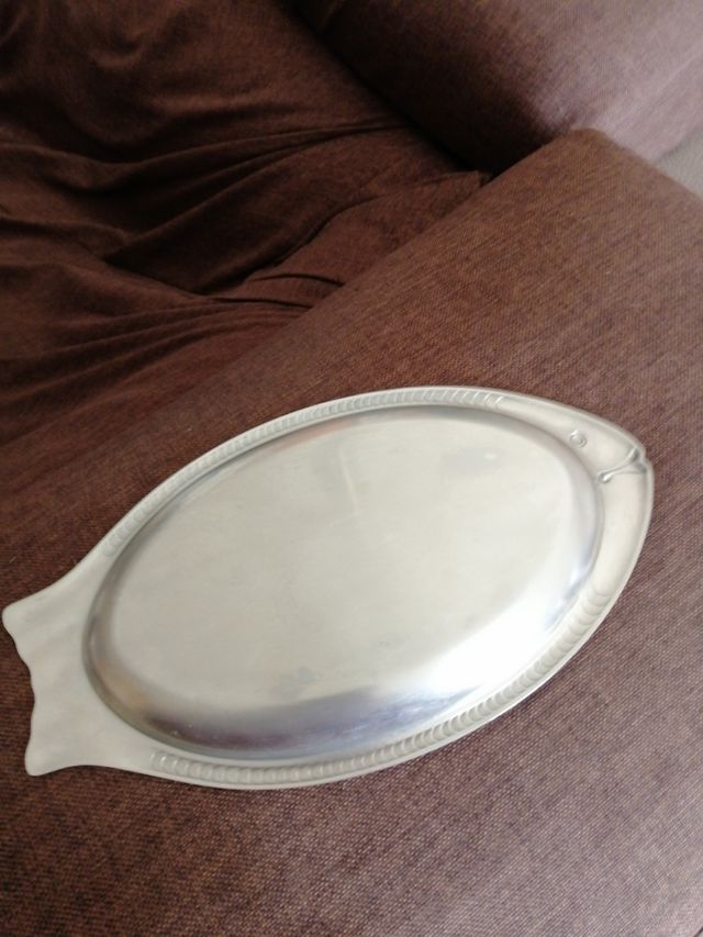 Vassoio a forma di pesce acciaio inox