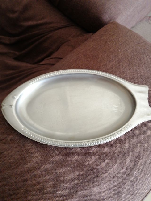 Vassoio a forma di pesce acciaio inox