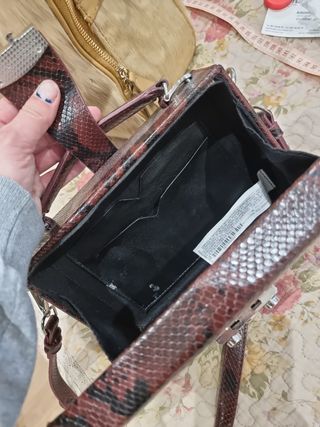bolso zara piel serpiente 