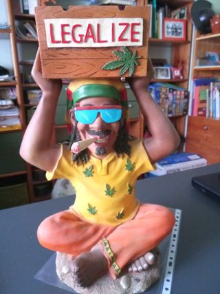 figura de resina Bob rasta grande