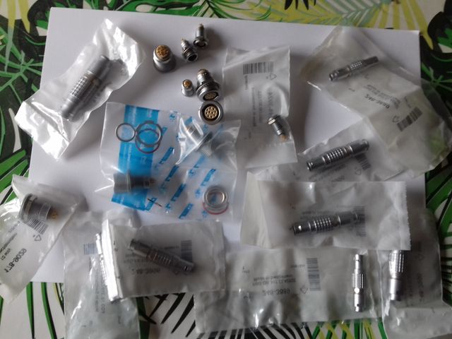 Conector Lemo macho y hembra de diversos pines