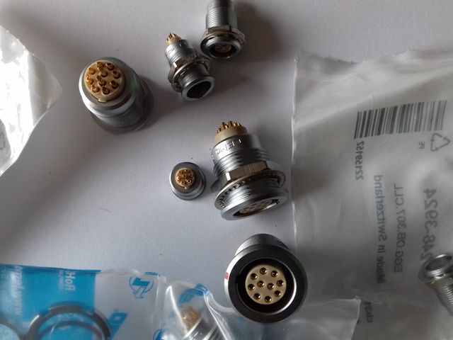 Conector Lemo macho y hembra de diversos pines