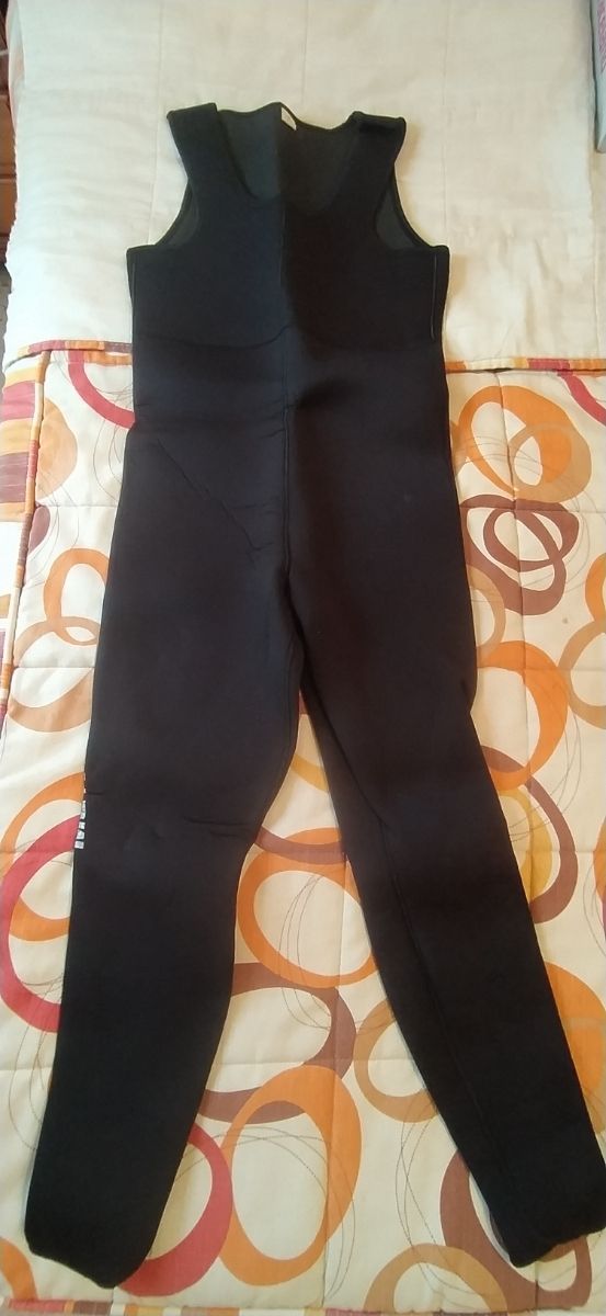 traje neopreno 4mm talla L 48-50