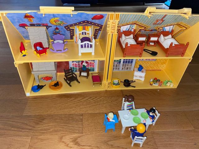 CASA PLAYMOBIL
