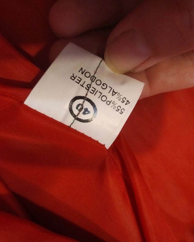 Chaquetón rojo tostado talla 40