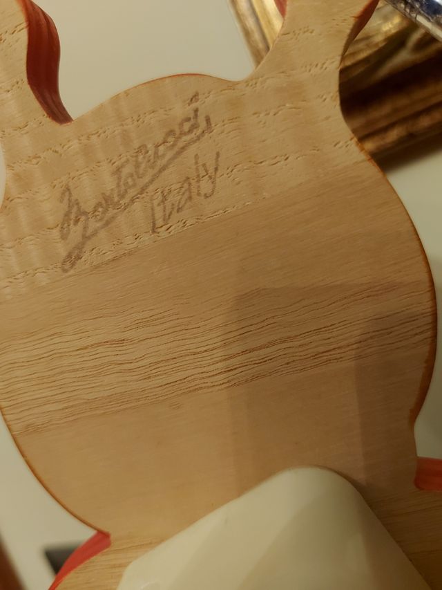 Portapenne e carillon in legno Bartolucci