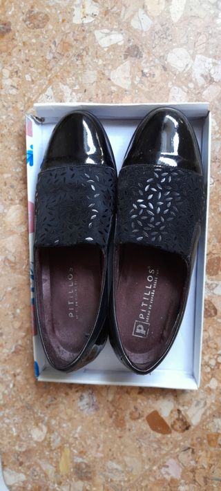 ZAPATOS PITILLOS DE MUJER 