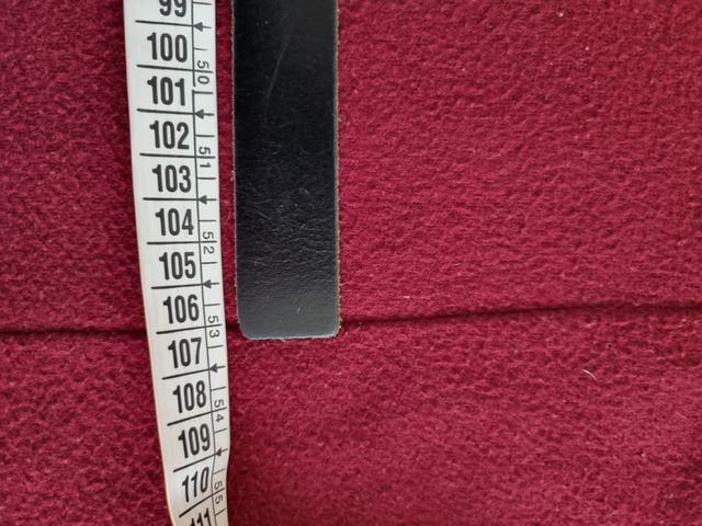 cintura in pelle nera con fibbia strass