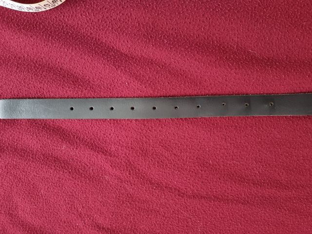 cintura in pelle nera con fibbia strass