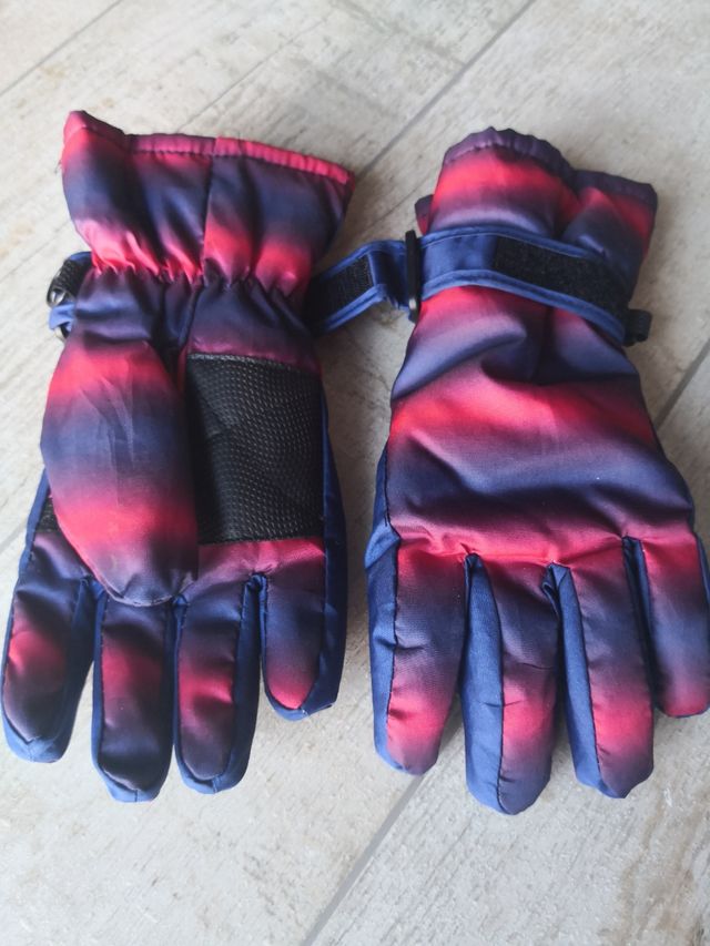 Guantes de niña para la nieve talla 6.