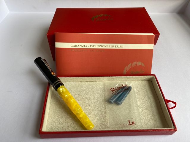 PLUMA STIPULA-MODELO CITRINO. YA NO SE FABRICA! 