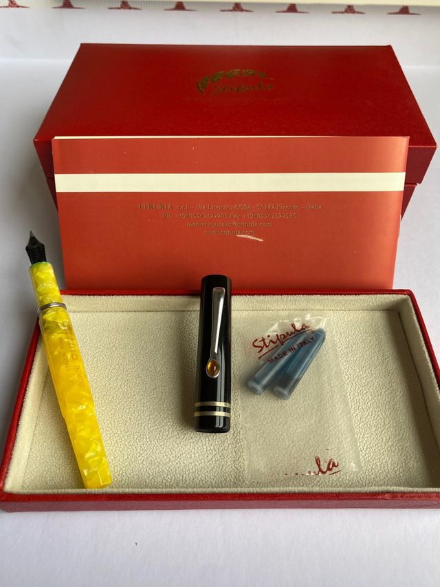 PLUMA STIPULA-MODELO CITRINO. YA NO SE FABRICA! 