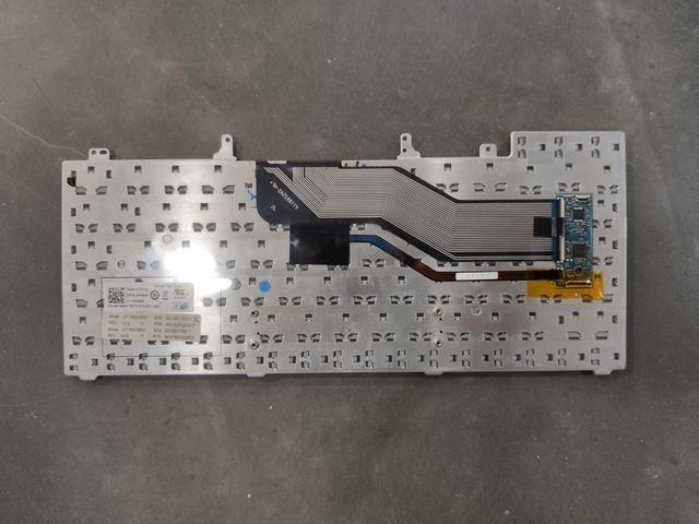 Teclado Dell Latitude THA (Thailandés)