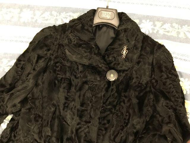 Abrigo mujer de Astracán