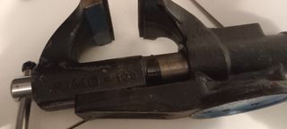 tornillo mesa irimo 100