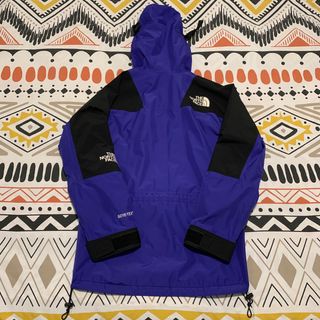 The North Face Gore-tex talla XS