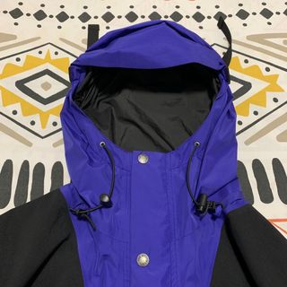 The North Face Gore-tex talla XS