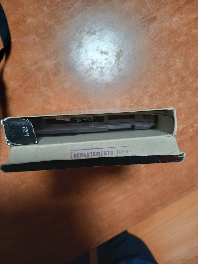 Juego NES. Teenage Mutant Hero Turtles. Completo.