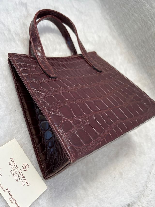 Bolso de mano en piel a estrenar marrón fiesta