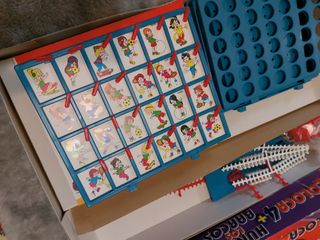 3 juegos mesa Coloca 4, Hundir la flota, cual es