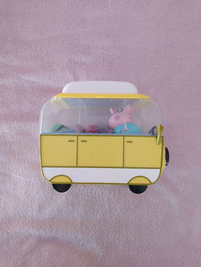 Pepa Pig. Autocaravana