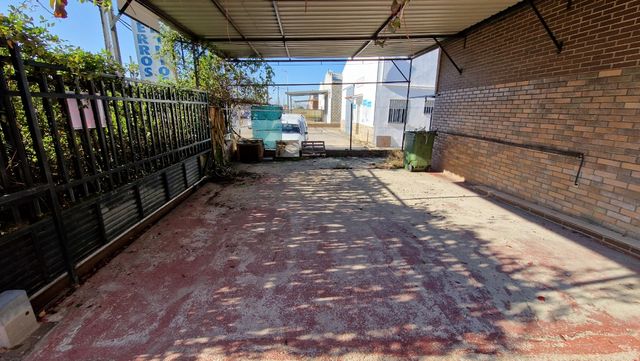 Oficina - Local en alquiler en capellanias