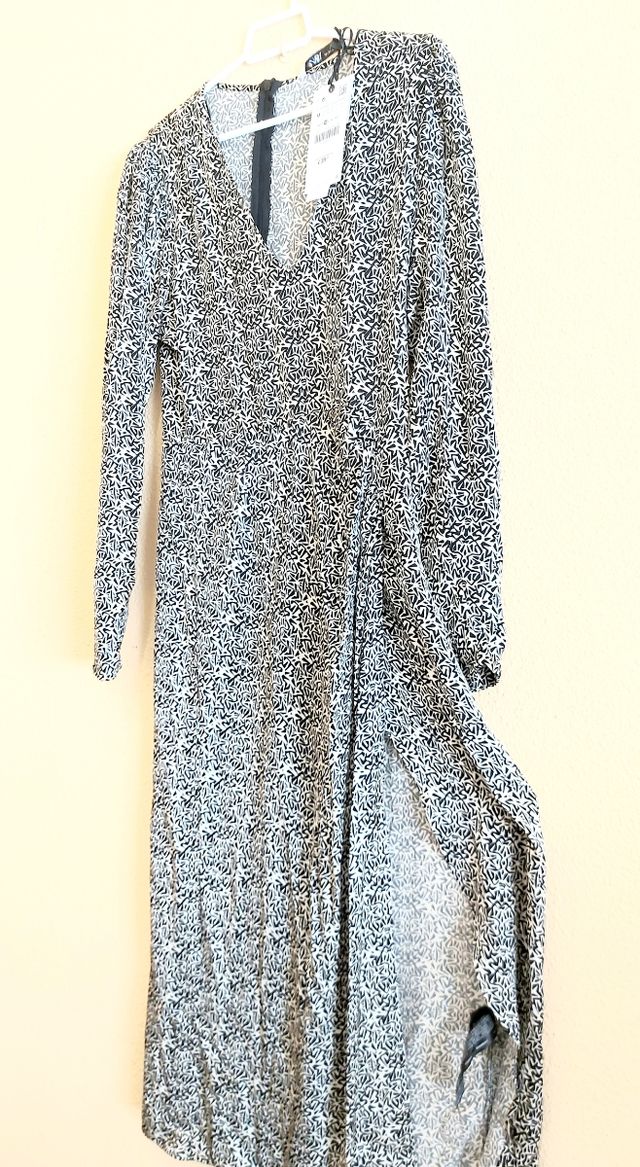 Vestido de Zara midi a estrenar