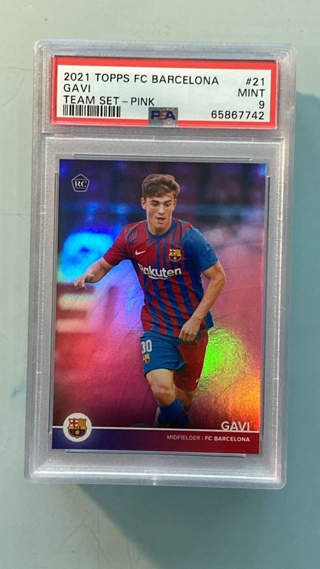 Gavi rookie PSA 9 paralelo numerado a 99