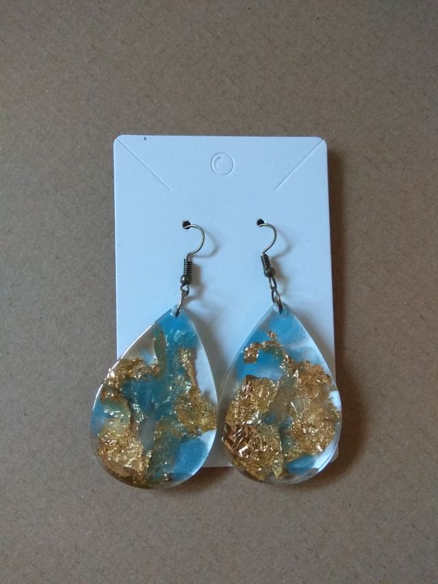 Pendientes de resina 