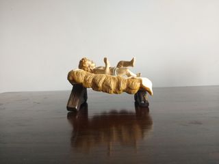 Figura pesebre niño Jesús 