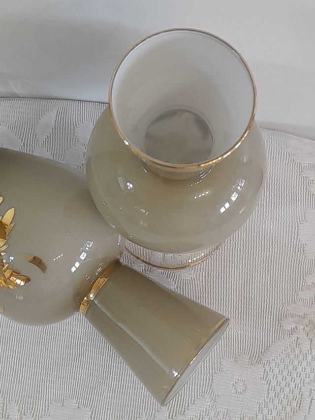 Coppia di Vasi in Vetro Verde Sfumato Vintage