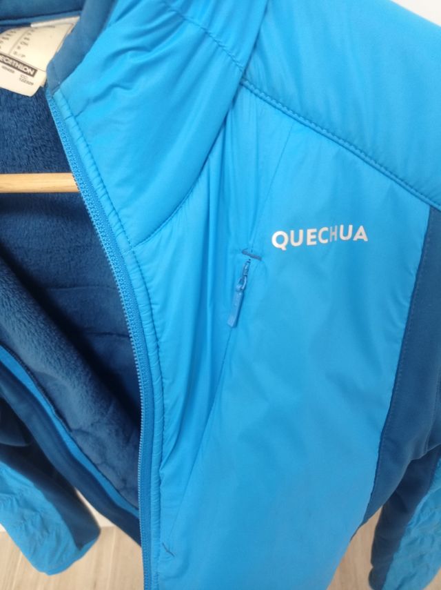 Chaqueta trekking montaña Quechua