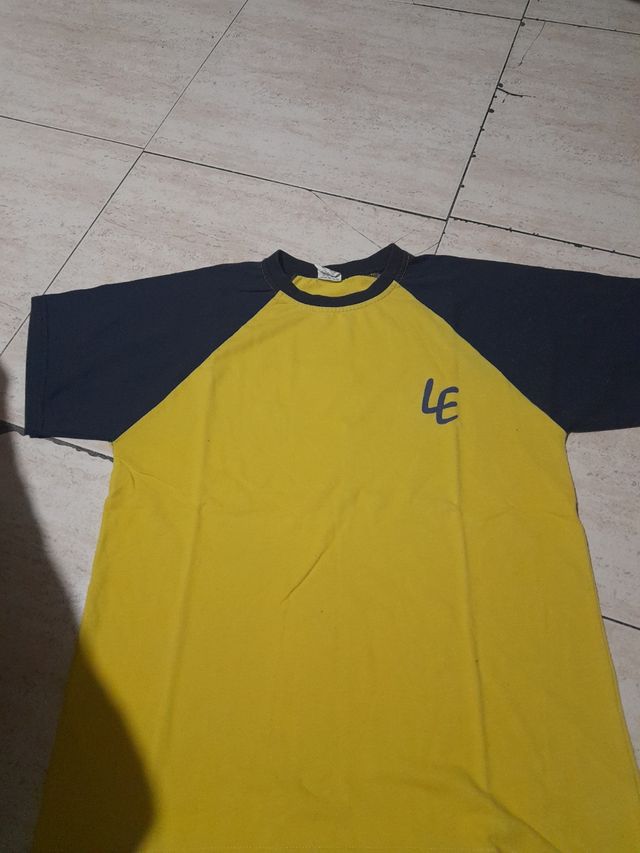 pollo corto de egara