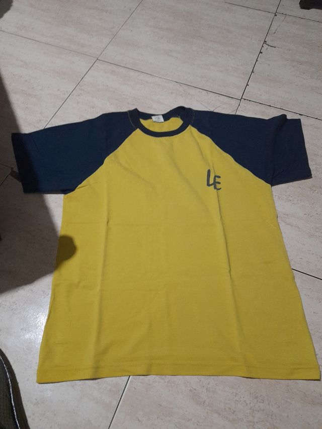 pollo corto de egara