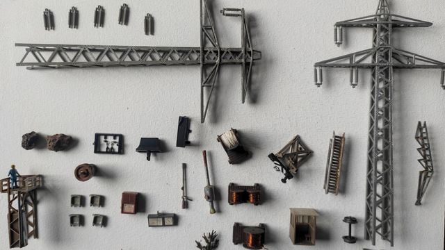 Miniaturas: figuras ferroviarias antiguas