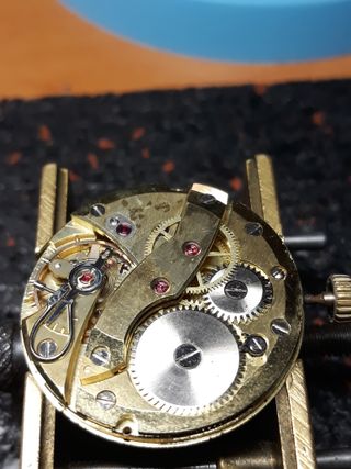 reloj bifora Calibre B 120 CIRCA 1955