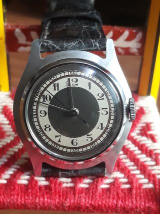 reloj 1935calibre cupillard 233 RARO aguja central