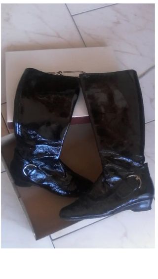 Botas de charol 35-36