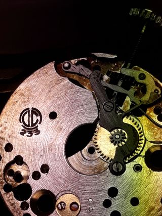 reloj 1935calibre cupillard 233 RARO aguja central