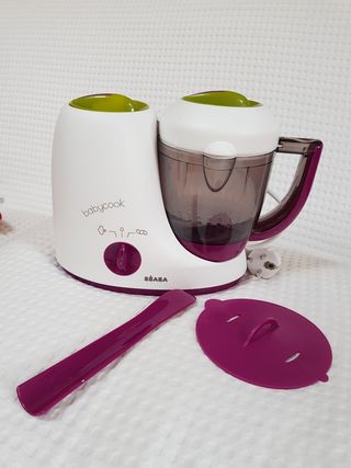 Robot de cocina al vapor.