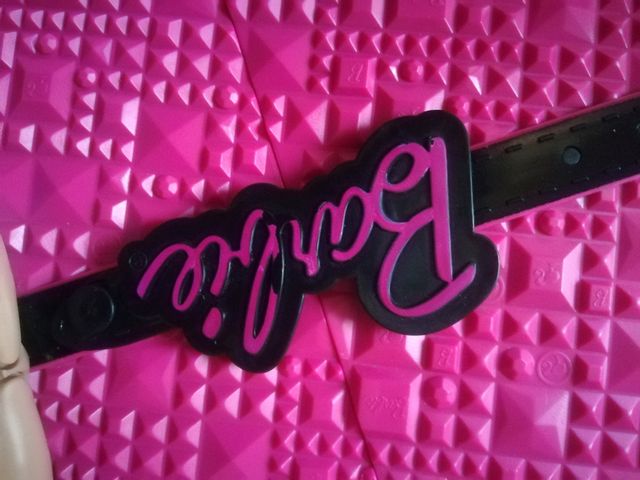 Barbie fashionista armario maletín antiguo