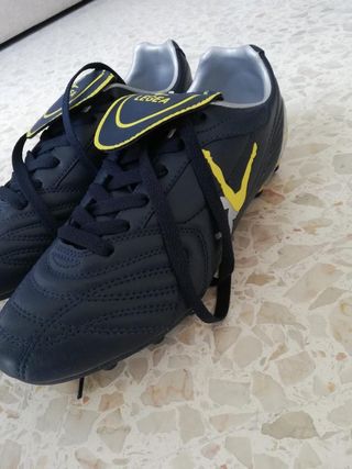 Scarpe da calcio Legea - Nuove.