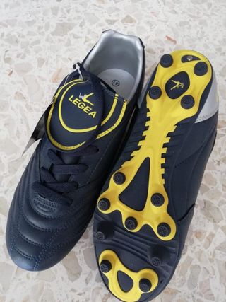 Scarpe da calcio Legea - Nuove.
